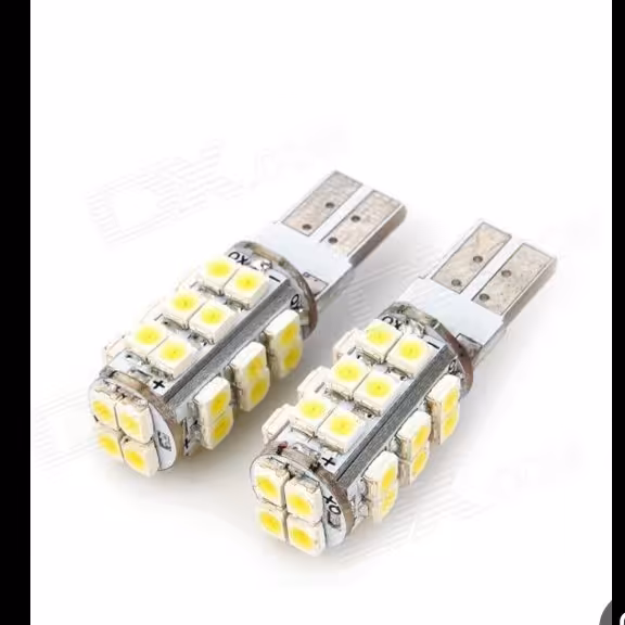 لامپ 28 اس ام دی رنگ سفید