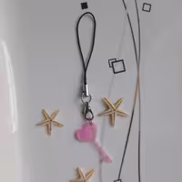 فون چارم یا آویز موبایل و فلش رزینی طرح کلید 