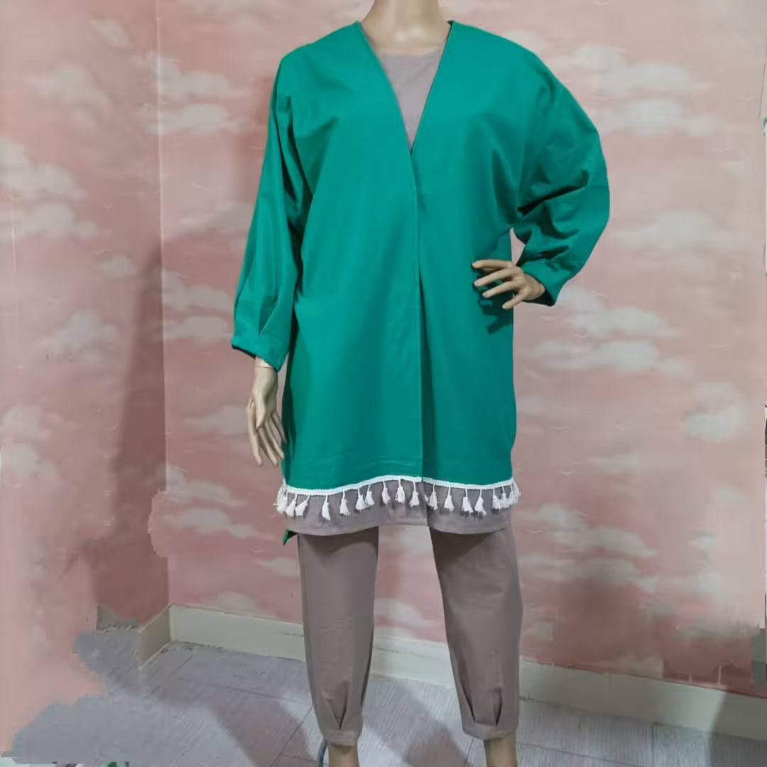 مانتو و تاپ و شلوار زنانه