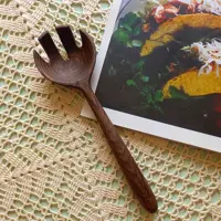 قاشق چوبی دستساز بارلی مناسب جهیزیه عروس چوب گردو 21 سانتی