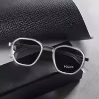 عینک پلیس مدل TR8020