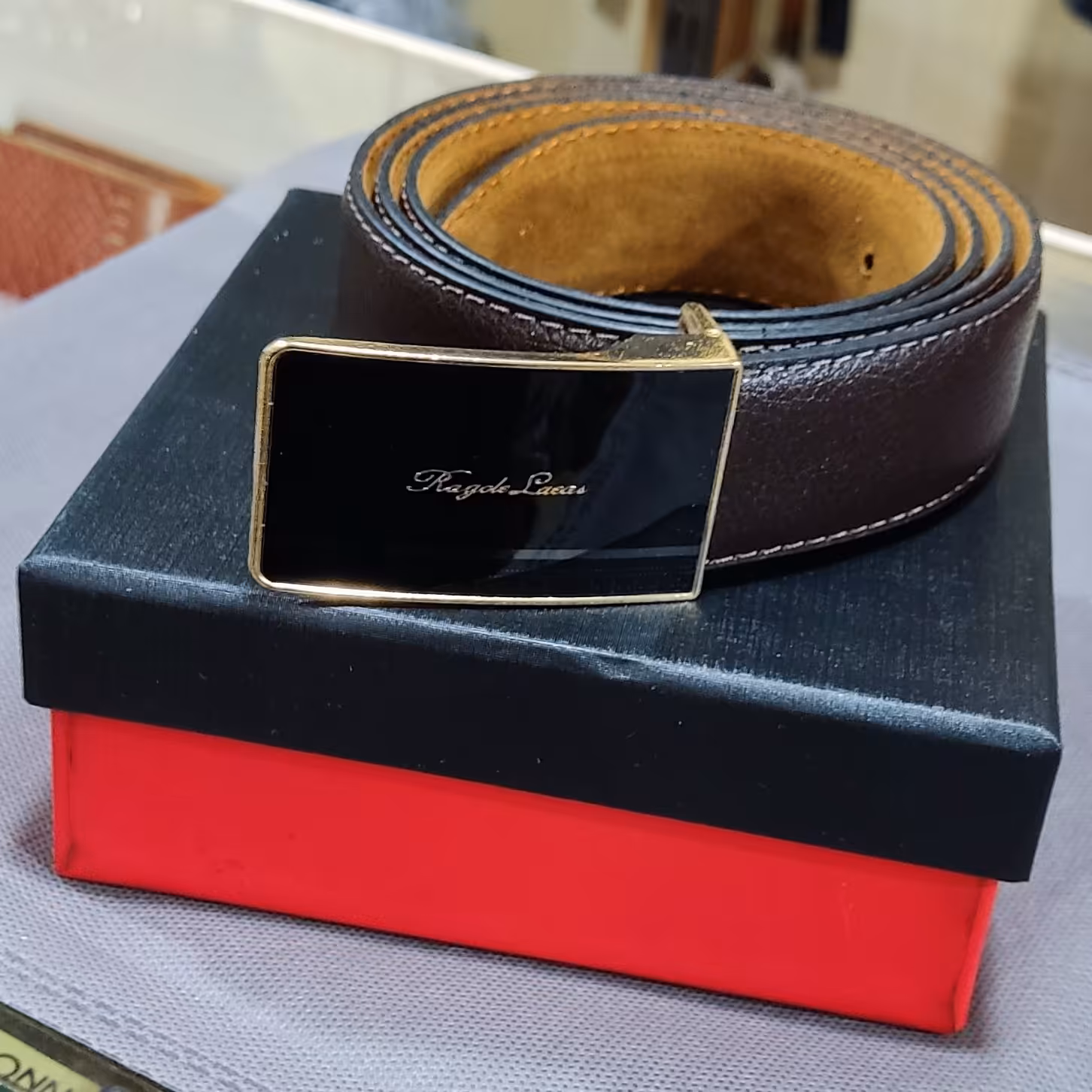 کمربند طرح چرم با قلاب پلاک عرض 3.5 سانت