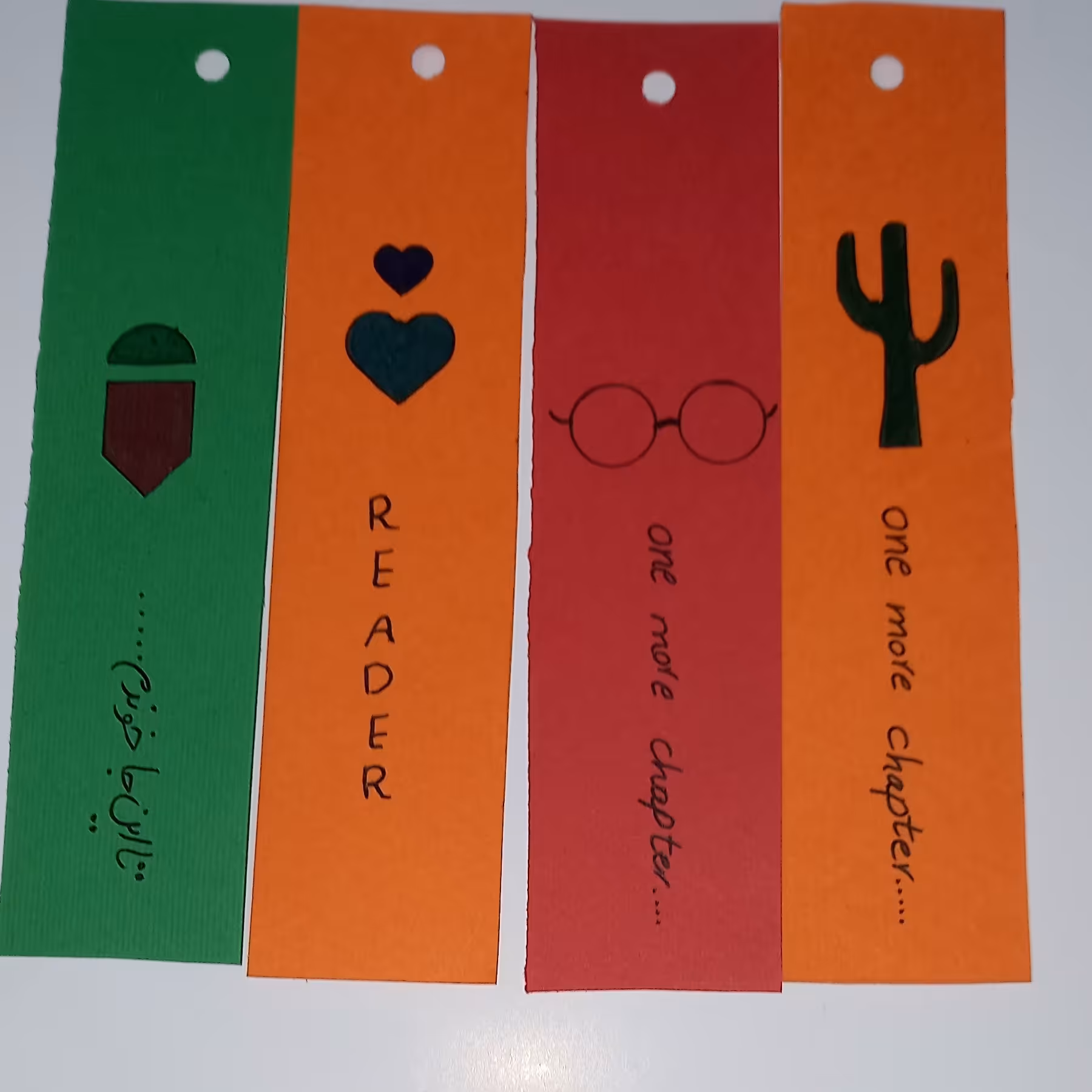 نشانگر کتاب(بوکمارک) کاغذ مقوایی( دستساز سایز 2)