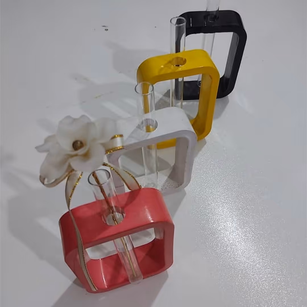 گلدون و جای گل