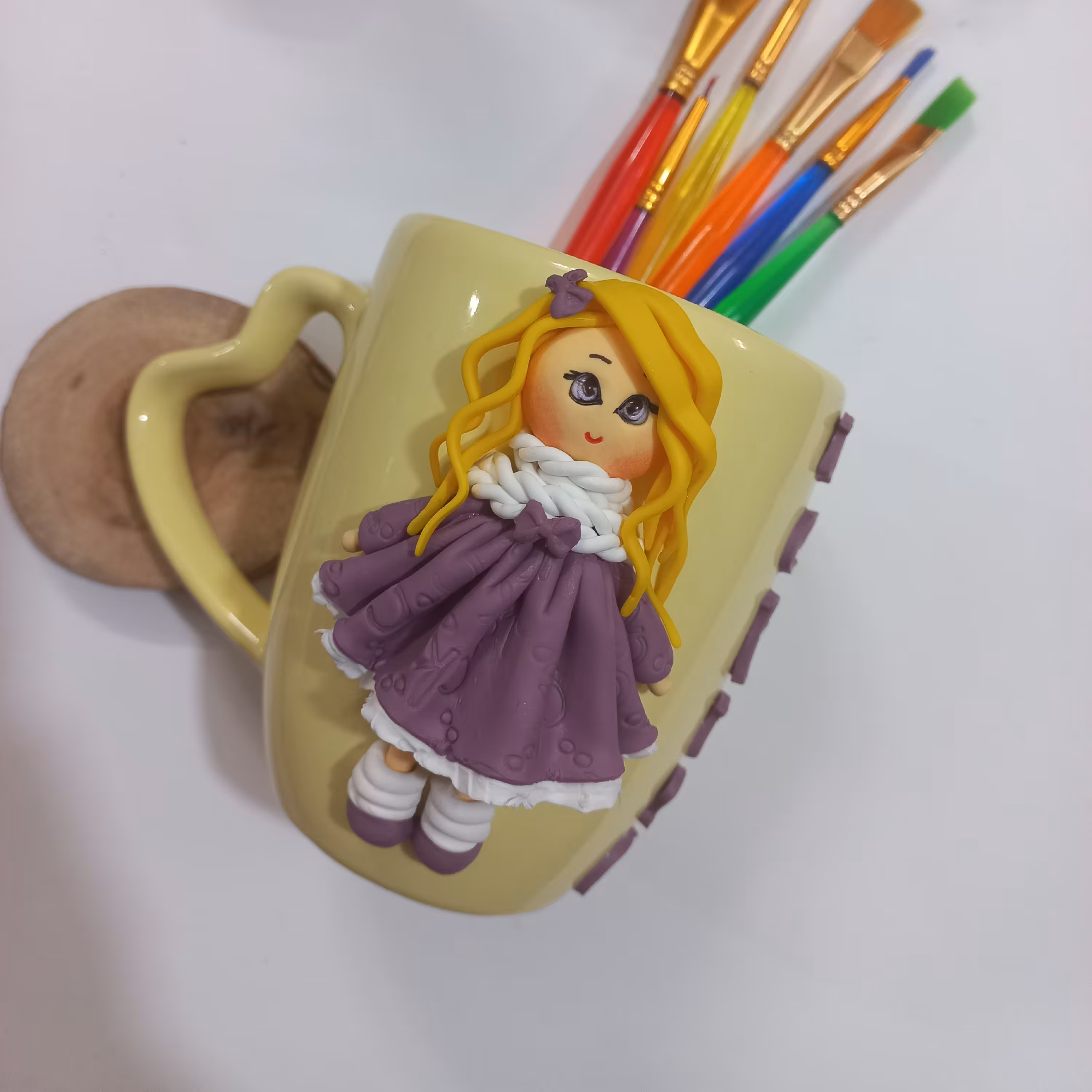 ماگ خمیری طرح دختر10