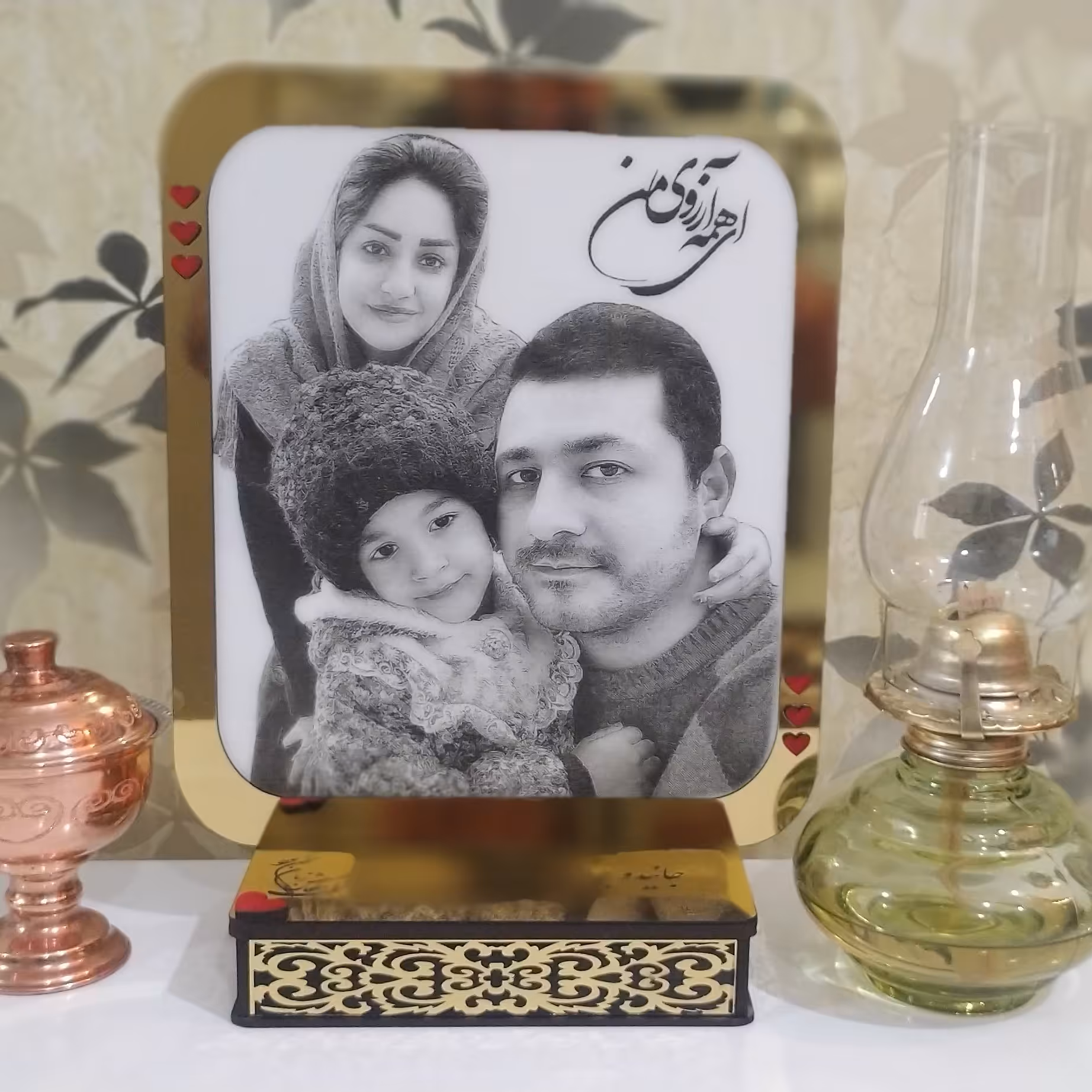 تابلو حک رومیزی  سایز 37-27 برای اولین بار درکشور