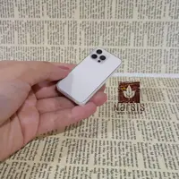 ماکت گوشی موبایل اپل چوبی 