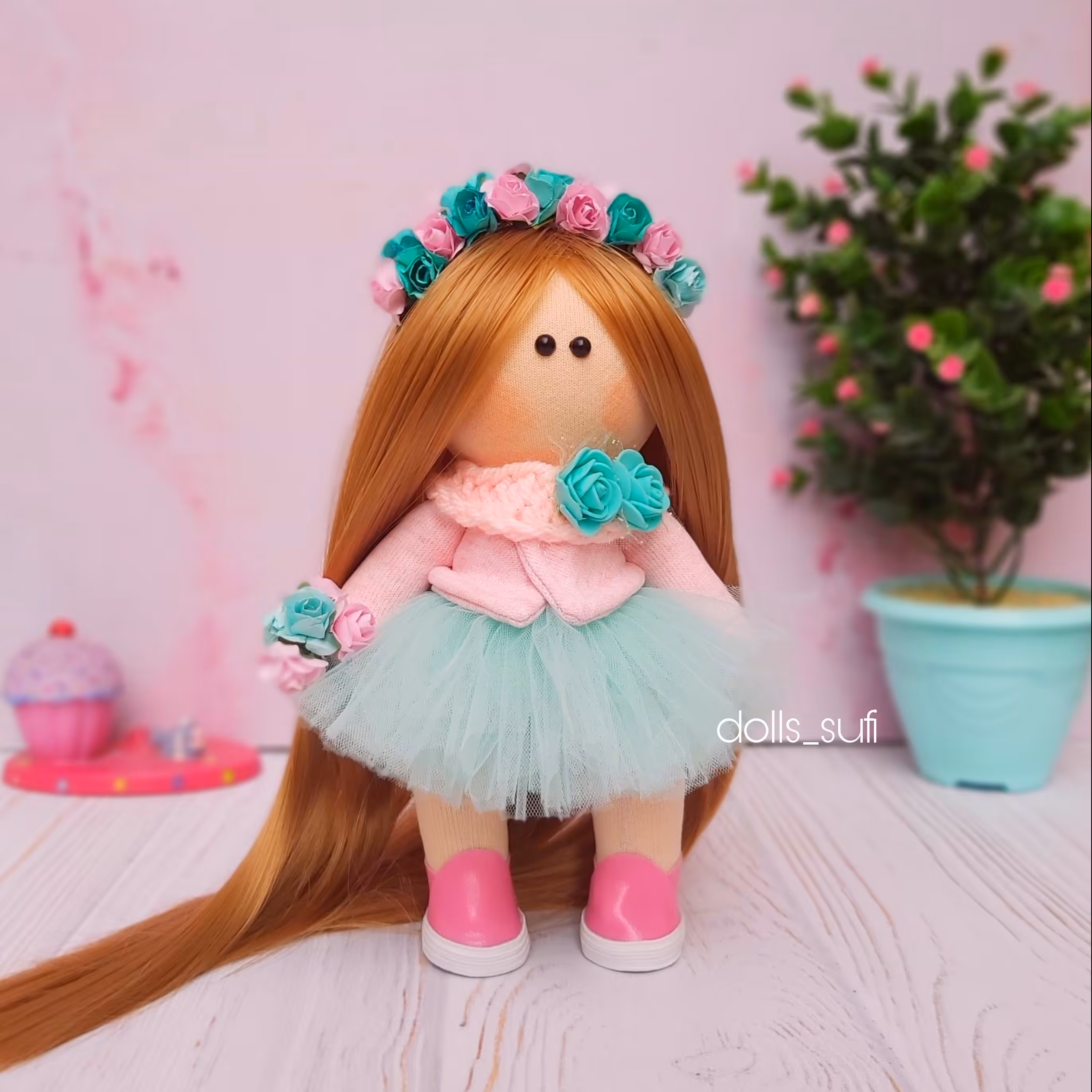 عروسک روسی فانتزی مو طلایی