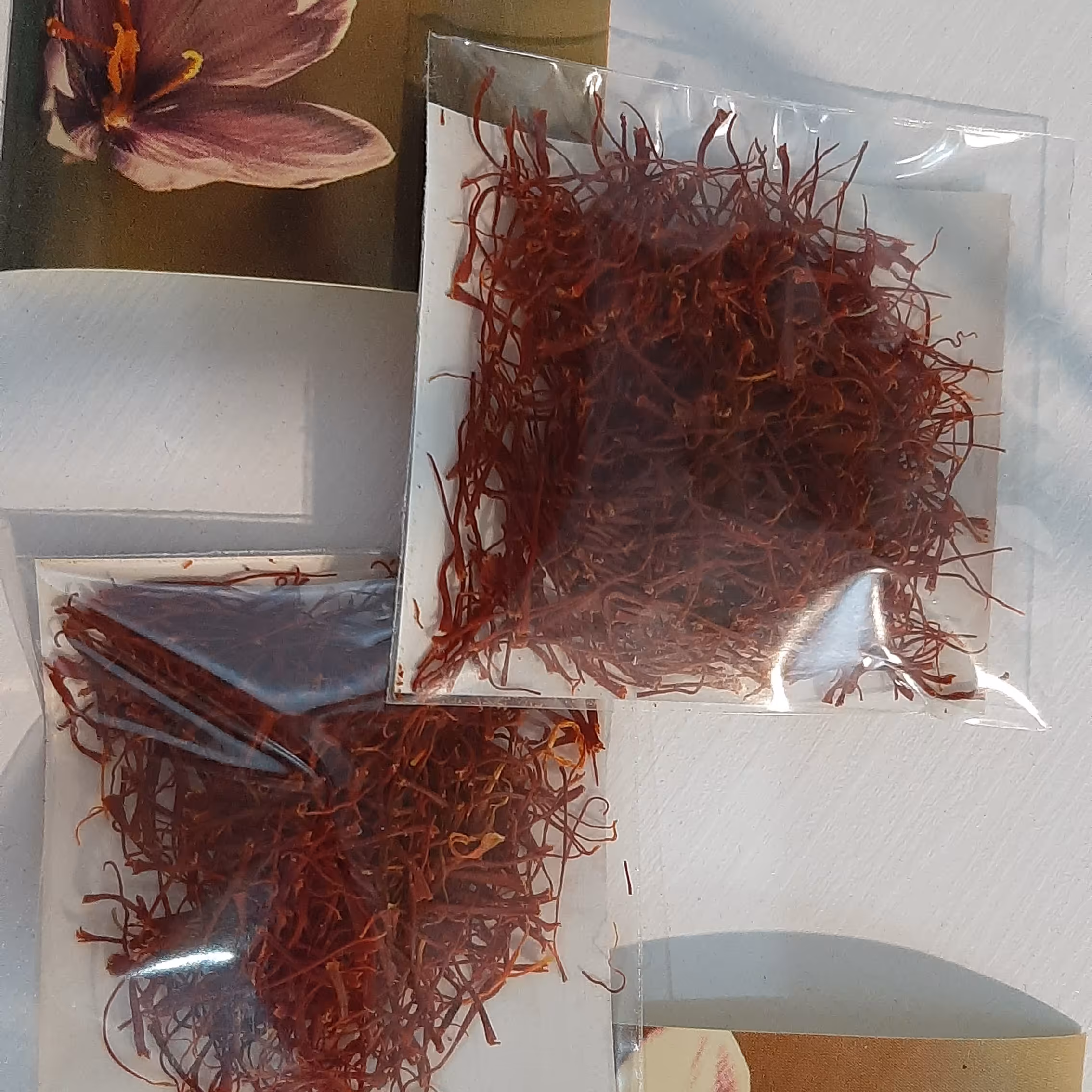 زعفران سرگل درجه یک امسالی (یک گرمی)