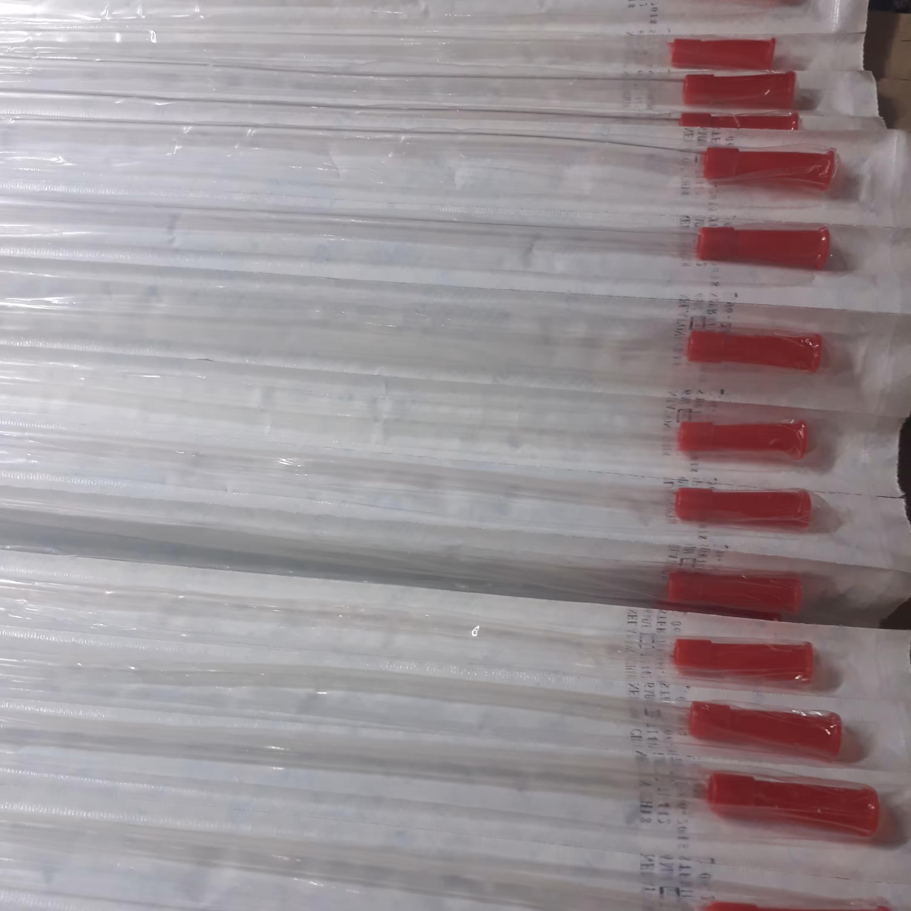 سوند18  نلاتون سوپا سایز 18 رنگ قرمز

 50 عدد