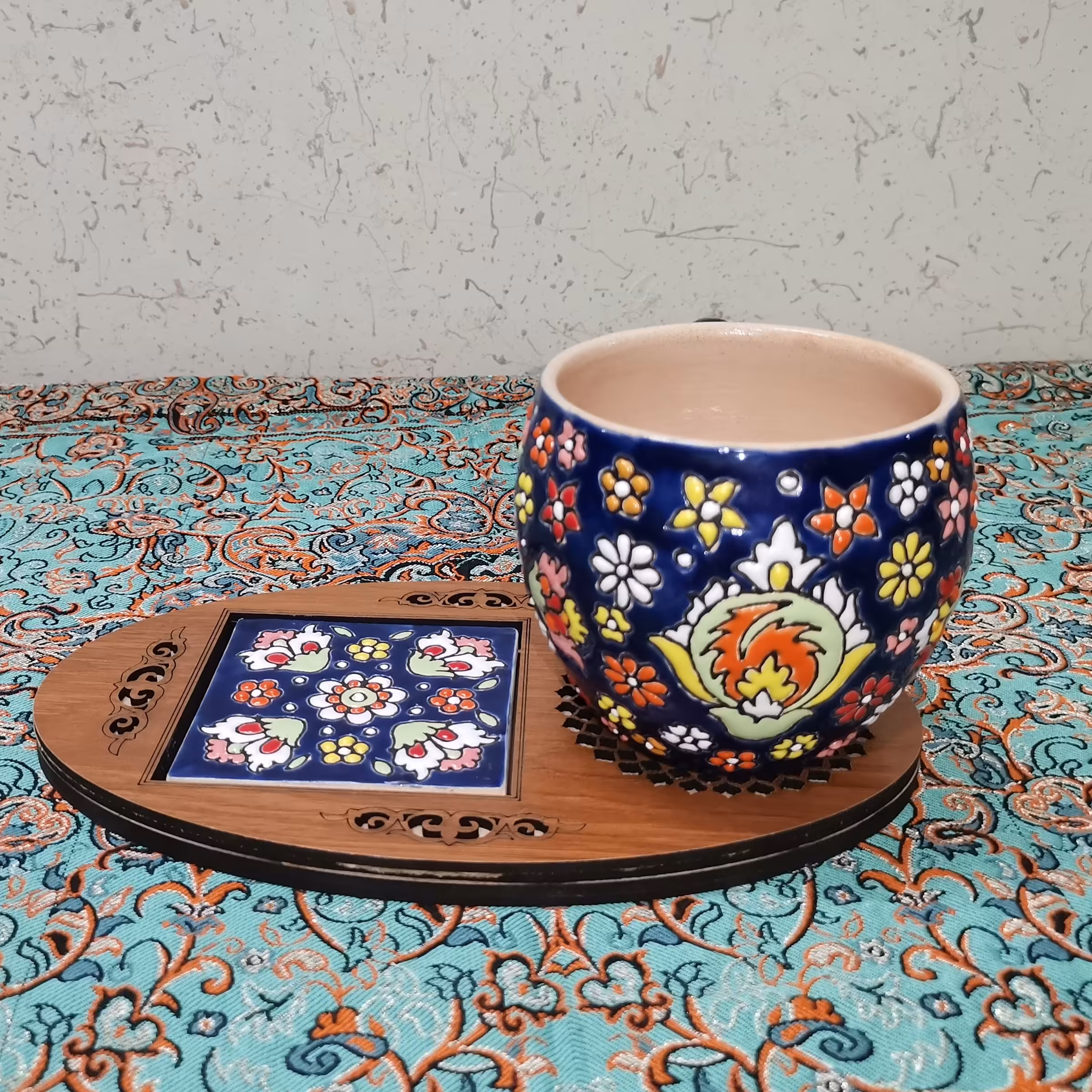 لیوان و زیرلیوانی