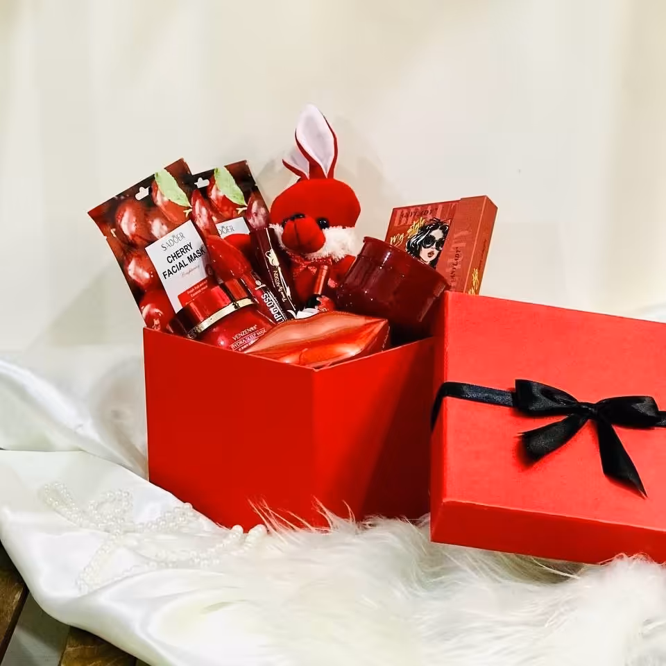  پک هدیه جذاب بسیار شیک  قرمز 