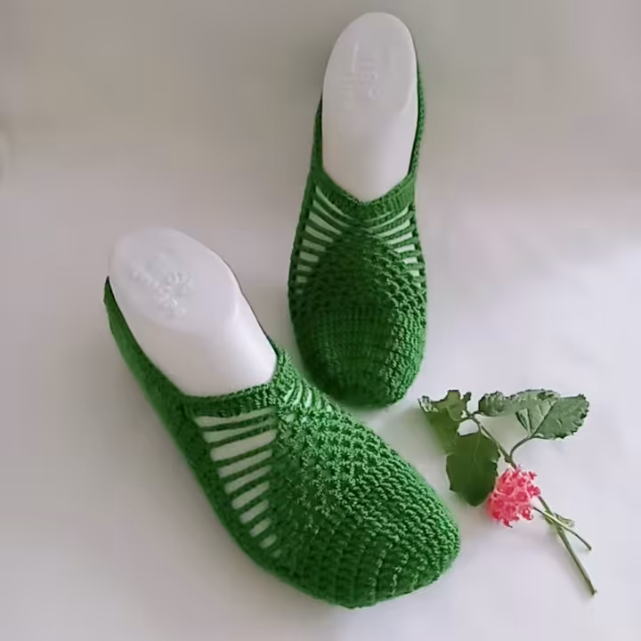 پاپوش بافتنی(قلاب بافی)