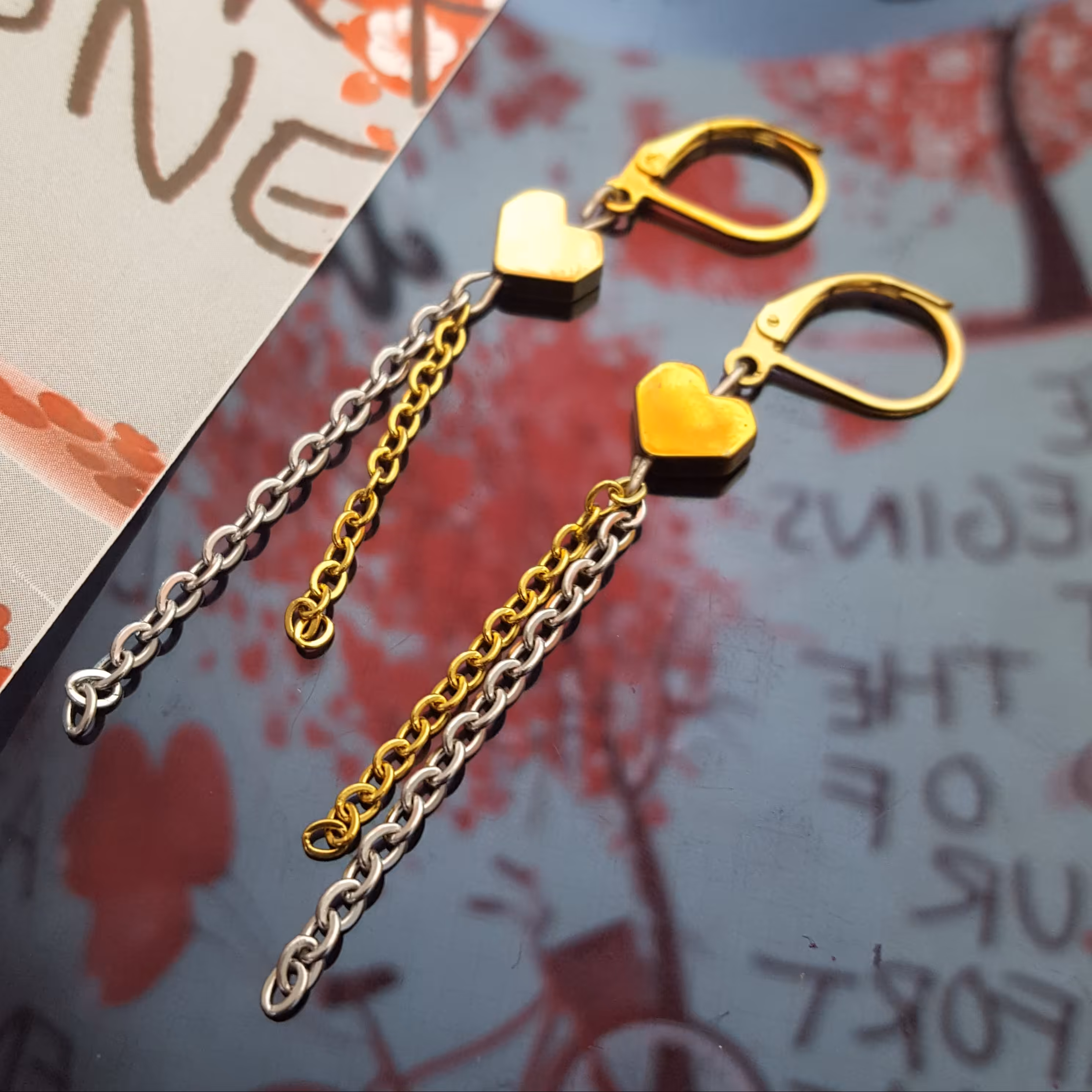 گوشواره زنانه اشکی قلب دنباله دار استیل ضد حساسیت روکش طلا رنگ ثابت کد 404