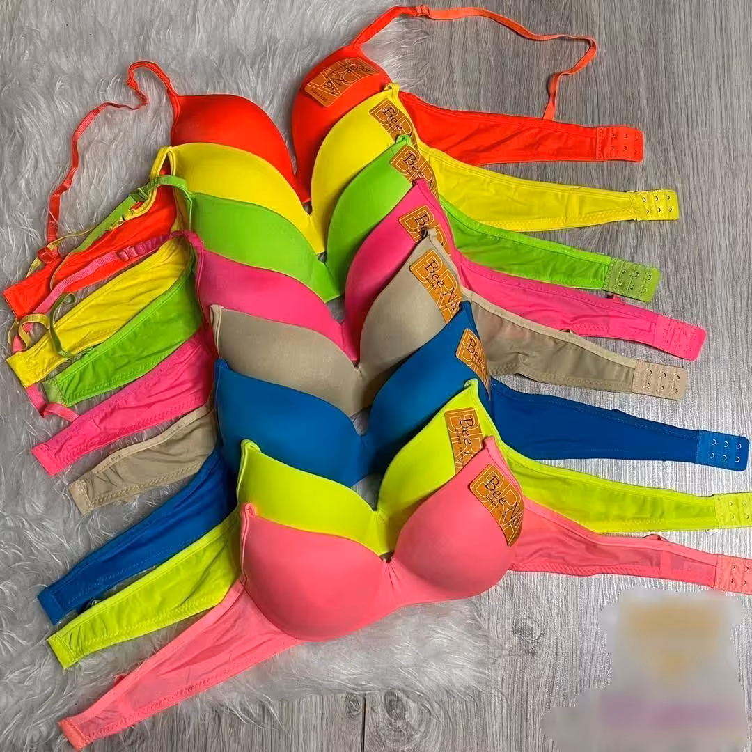 سوتین ابری مانکنی