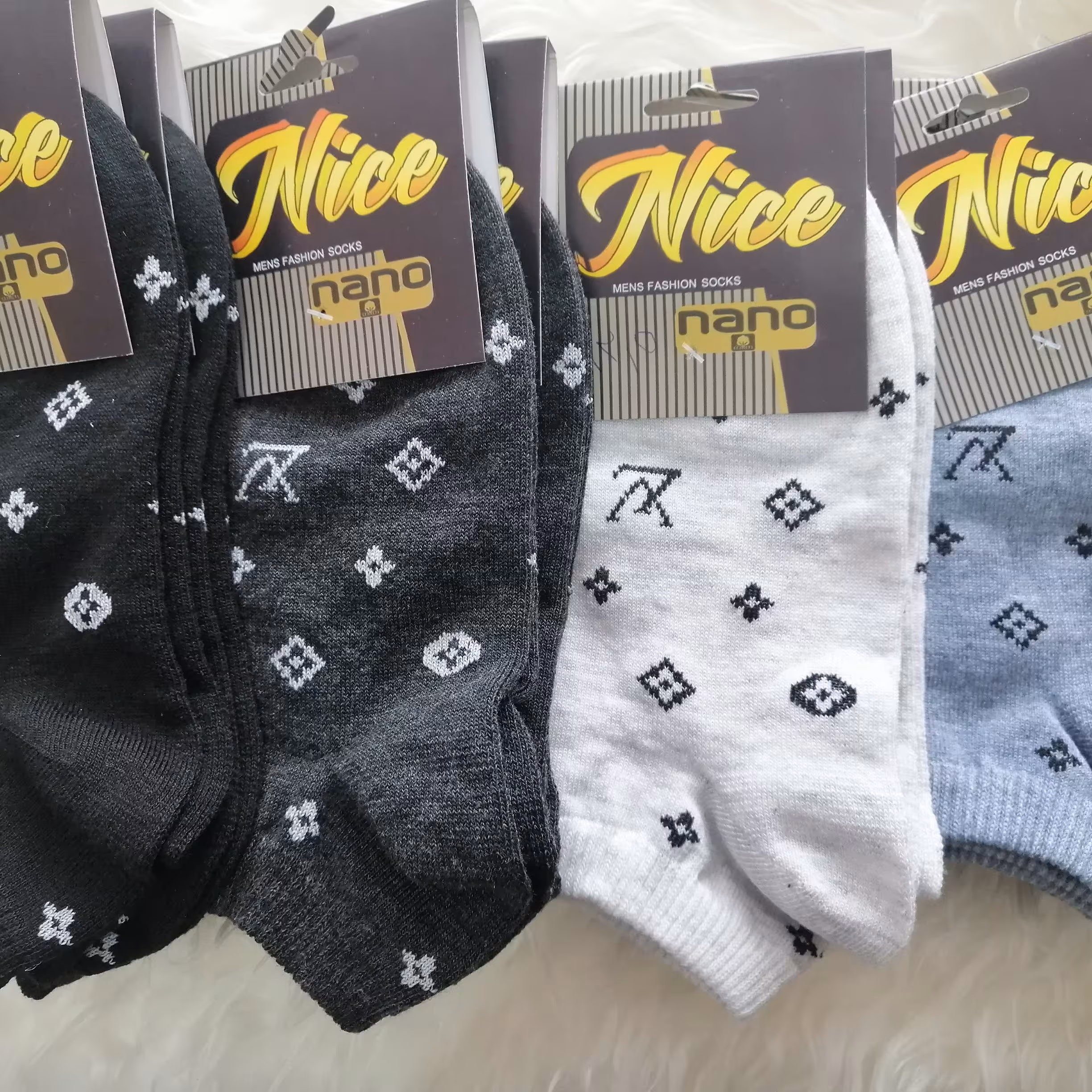 جوراب مچی نخی 