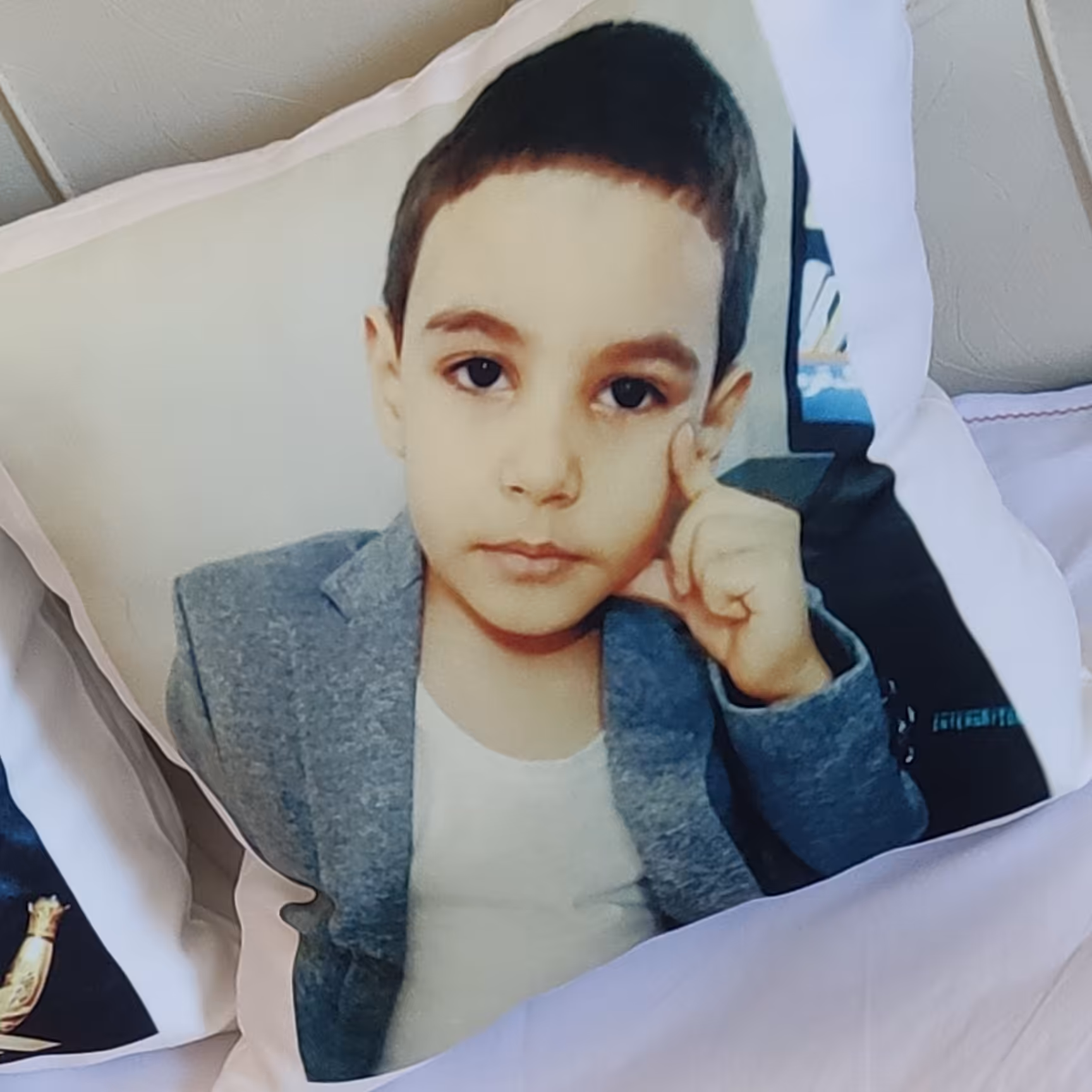 چاپ عکس دلخواه شما روی کاور کوسن مخملی