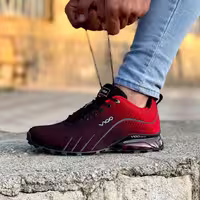 کفش اورجینال مردانه ویکو  رنگ مشکی قرمز مناسب پیاده روی و طبیعتگردی و ورزش و شهری Vico