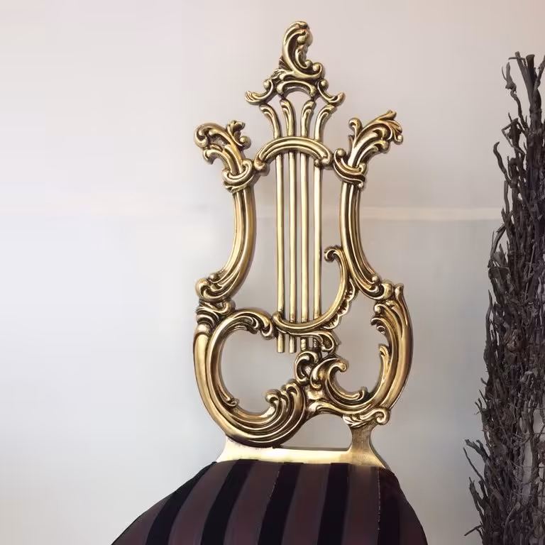 صندلی چنگی گیتاری