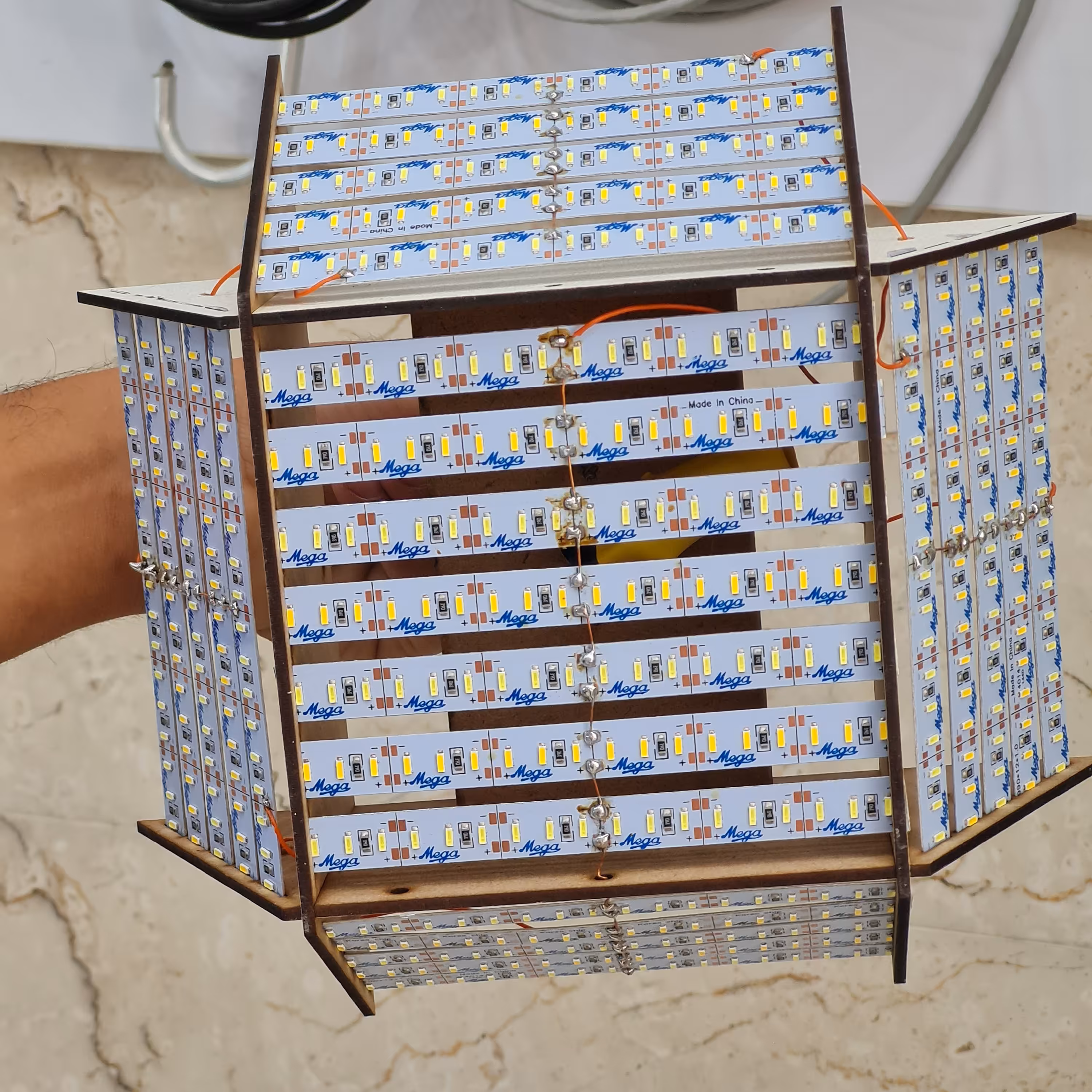 لامپ 40 وات دست ساز