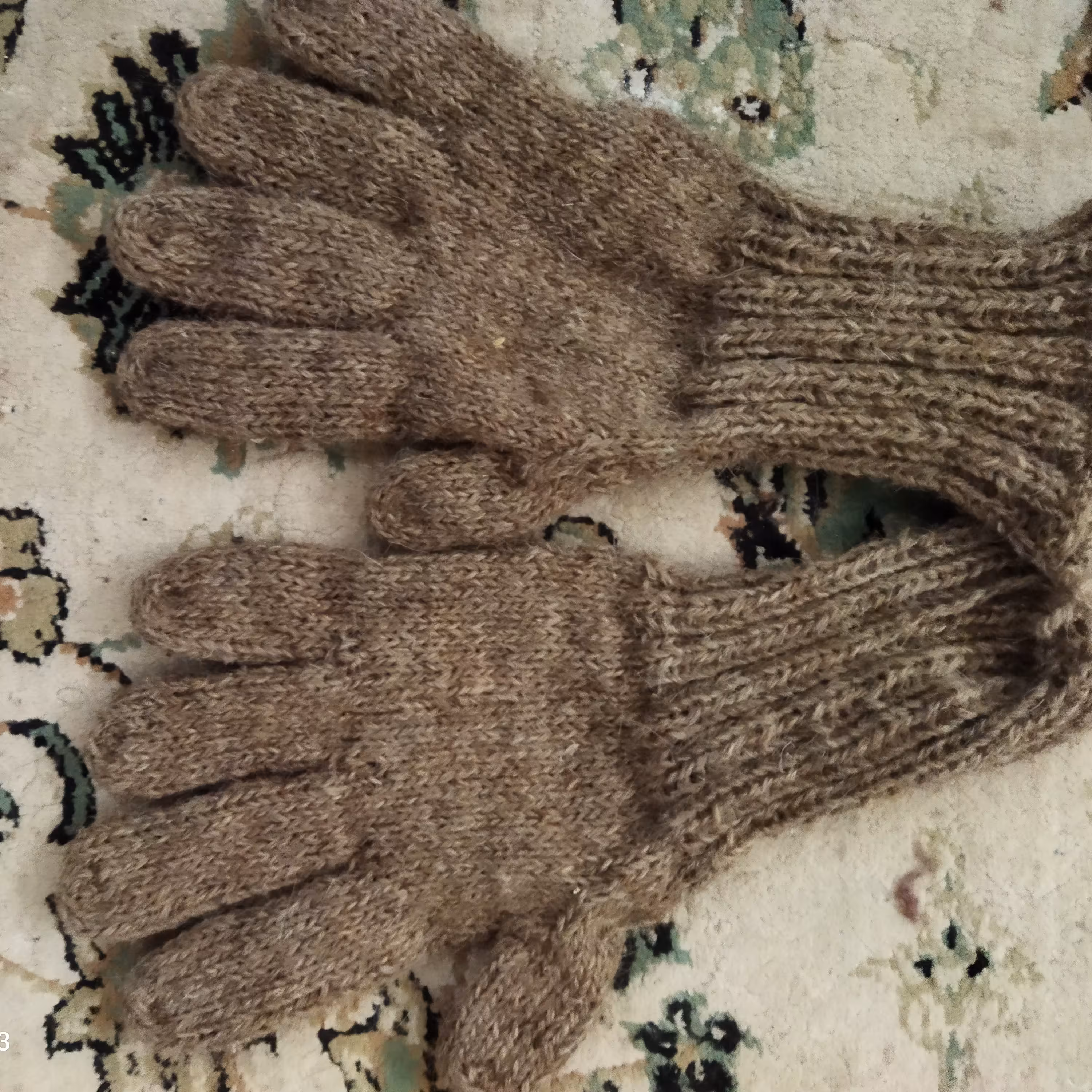 دستکش پشمی طبیعی و دستباف