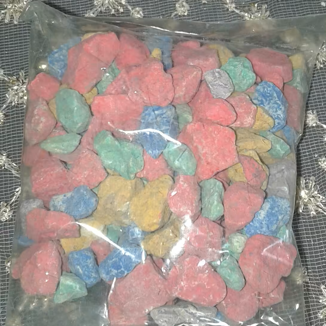 کد714 ح . سنگ رنگی . سنگ تزئینی . سنگ گلدان 