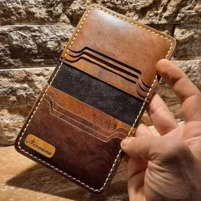 جاکارتی چرمی دستدوز دوخته شده با چرم طبیعی شتری