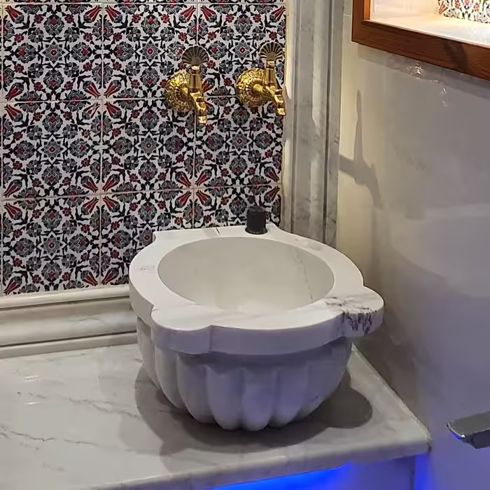کاسه حمام ترکی سنگی سفید مدل لیره ارسال امن به کل کشور با بسته بندی ویژه و محکم با گارانتی تعویض درصورت آسیب