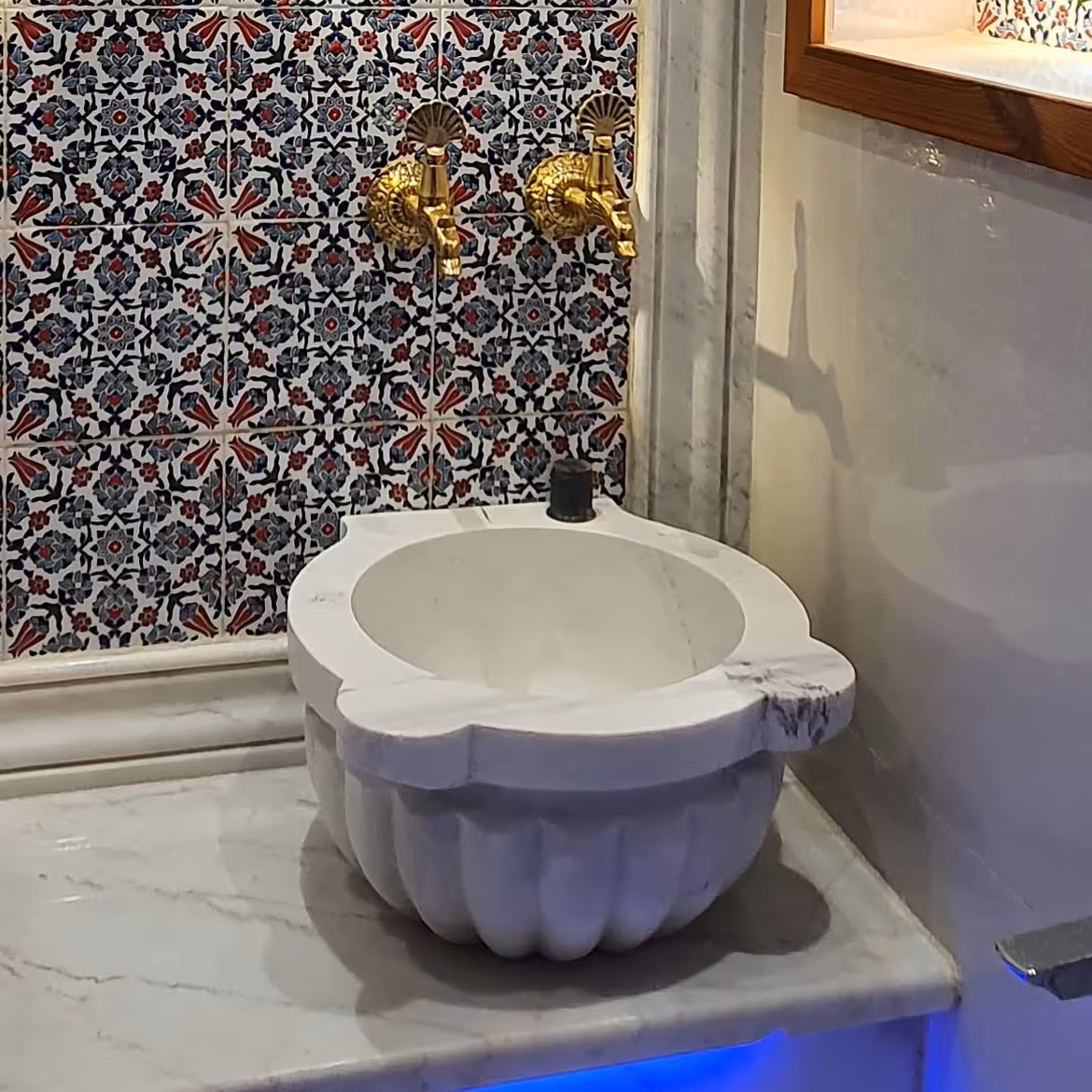کاسه حمام ترکی سنگی سفید مدل لیره ارسال امن به کل کشور با بسته بندی ویژه و محکم با گارانتی تعویض درصورت آسیب