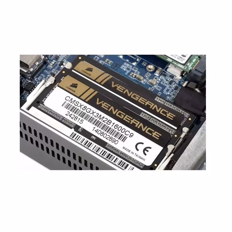 رم لپ تاپ کورسیر ونجنس 8 گیگابایت با فرکانس 1600 مگاهرتز