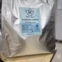 قهوه دان بلک روژه 70 درصد ربوستا و 30 درصد عربیکا رست مدیوم کیسه 5 کیلویی. 