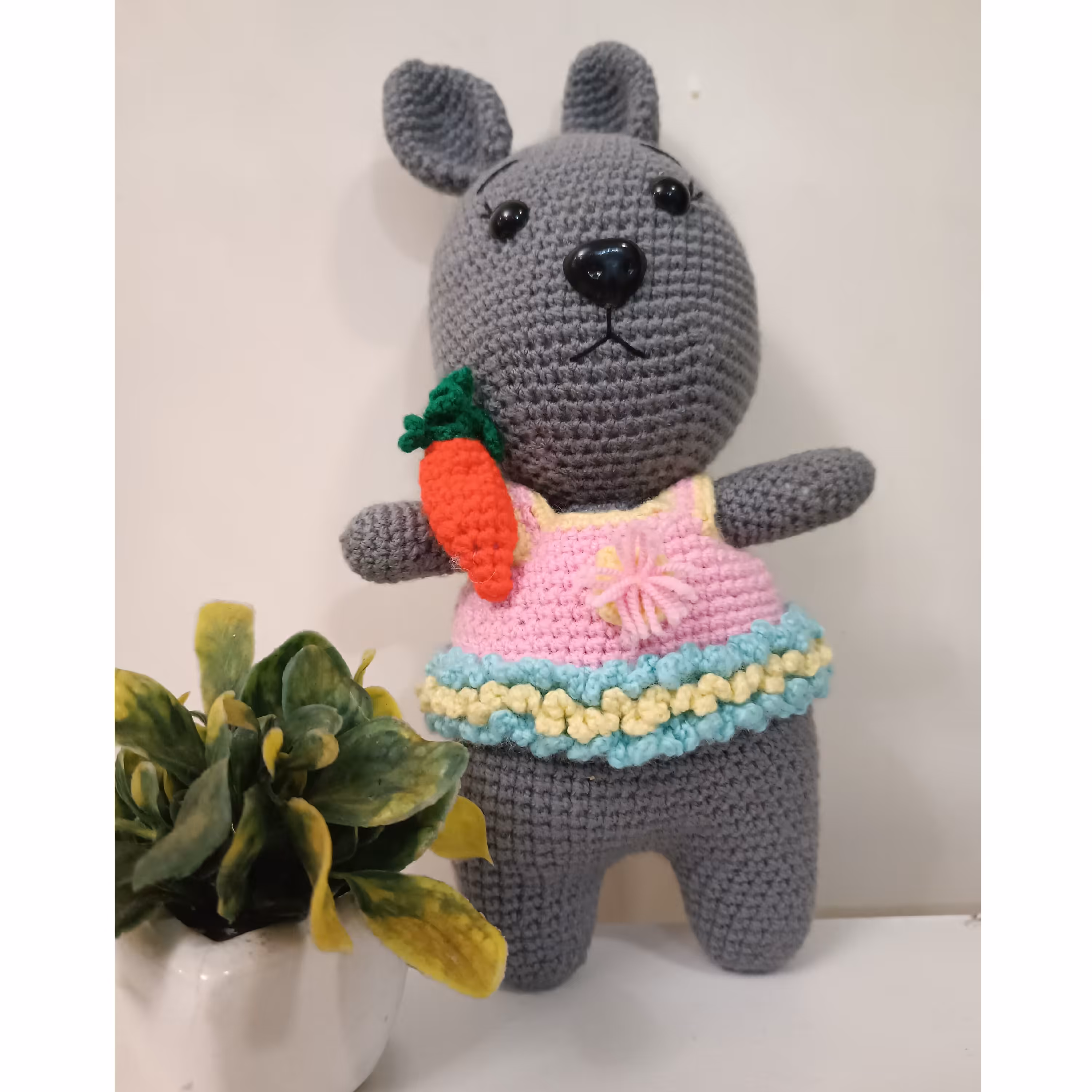 عروسک دست باف خرگوش مدل 4