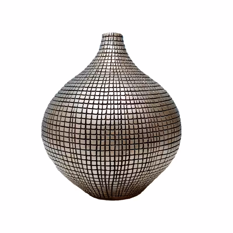گلدان دکوری مدل دکوراتیو شطرنجی P 02