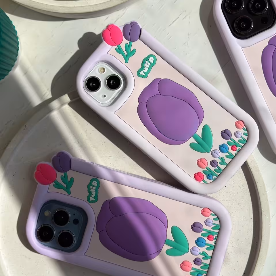 قاب  آیفون 14 طرح Tulips سیلیکونی بنفش، موجود برای تمام مدل های آیفون