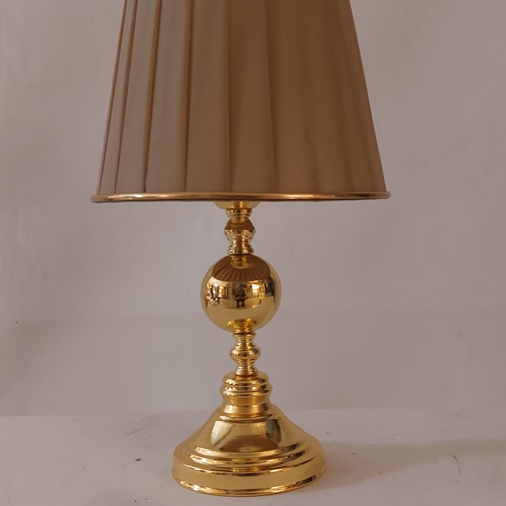 آباژور  تک گوی فلزی سیلور(پس کرایه)