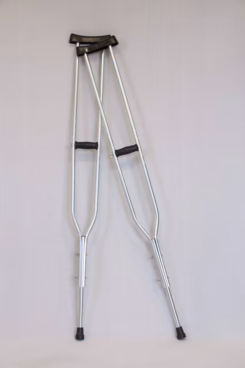 عصا زیر بغل