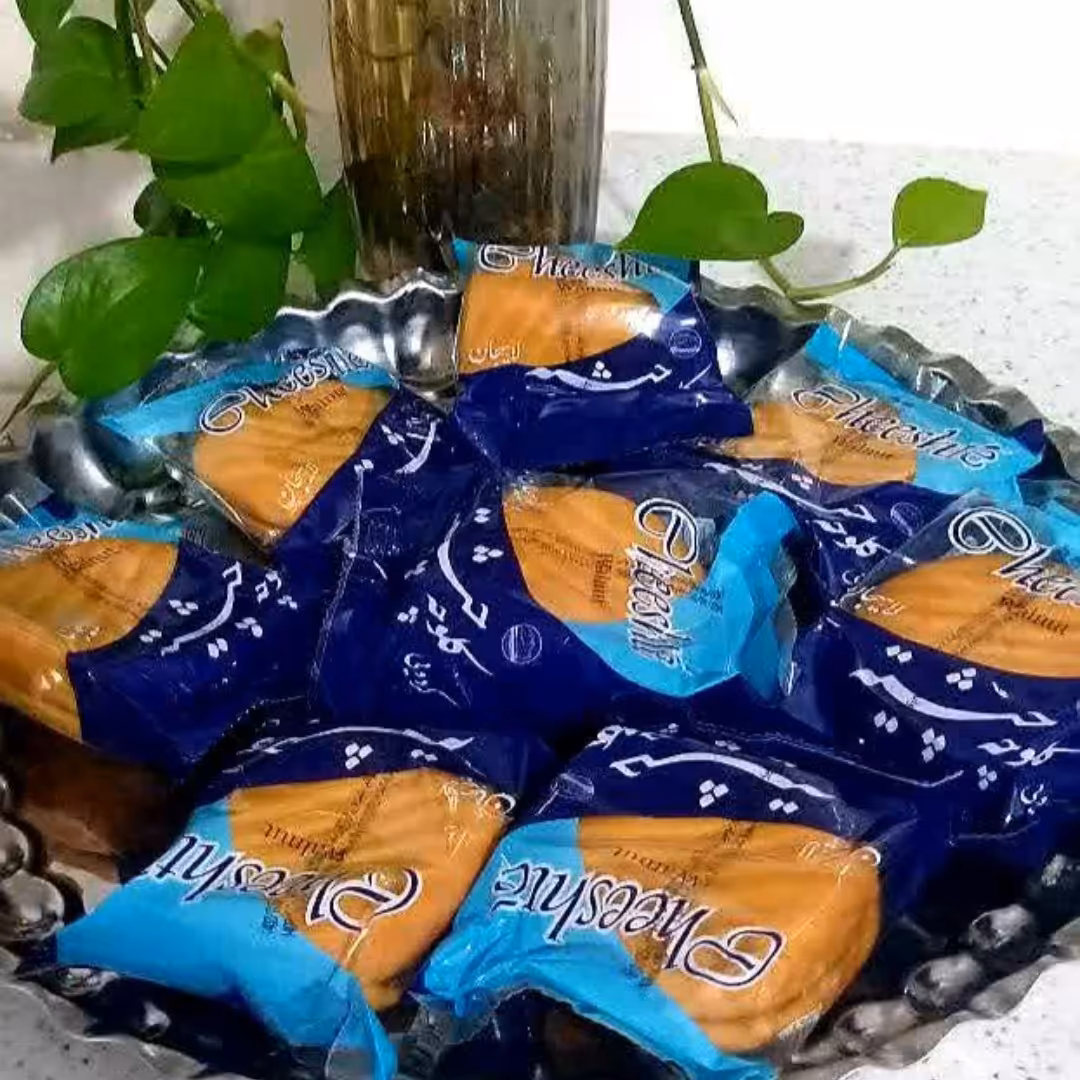 کلوچه گردویی چیشته لاهیجان 10 تایی 