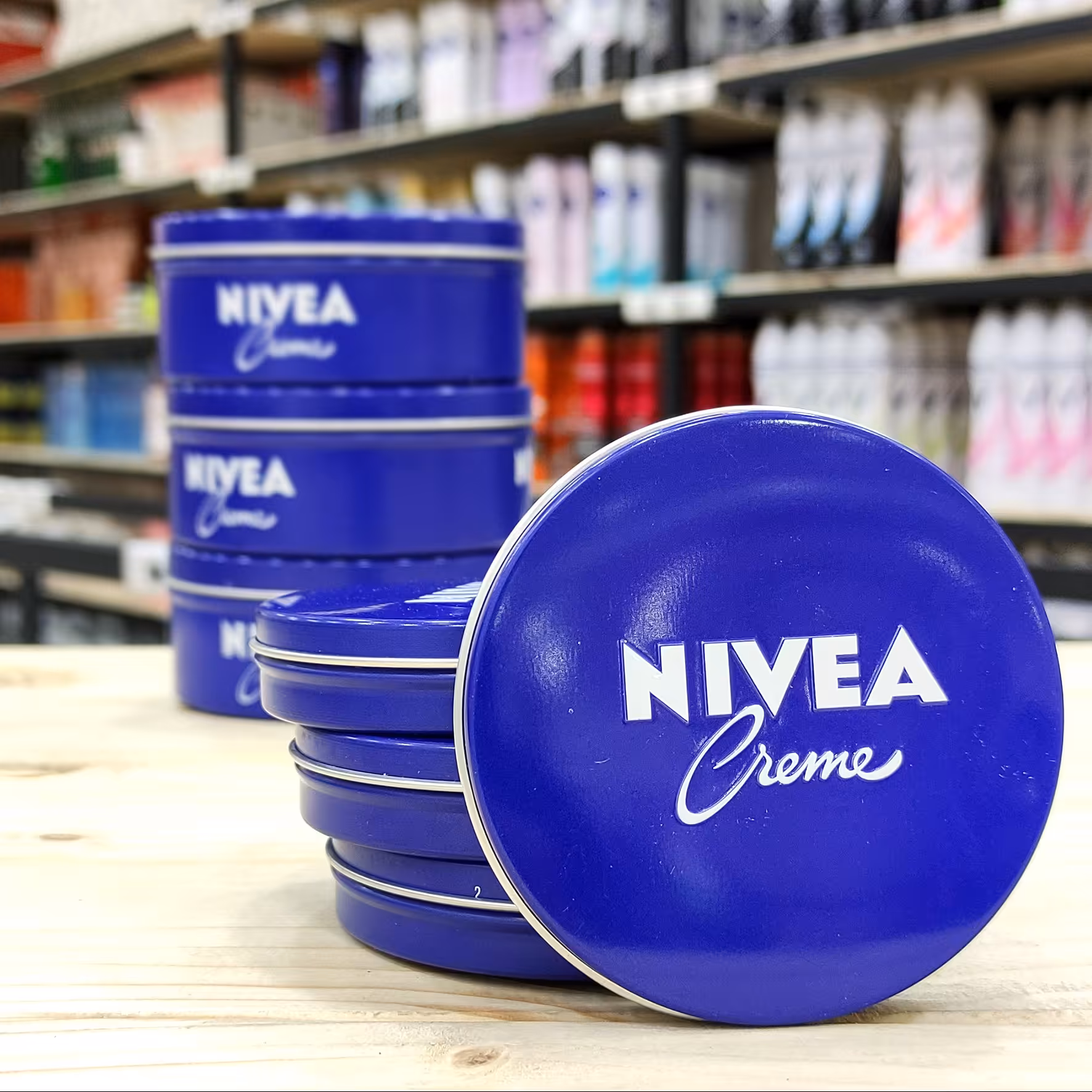 کرم مرطوب کننده نیوآ  NIVEA  حجم 60 میلی