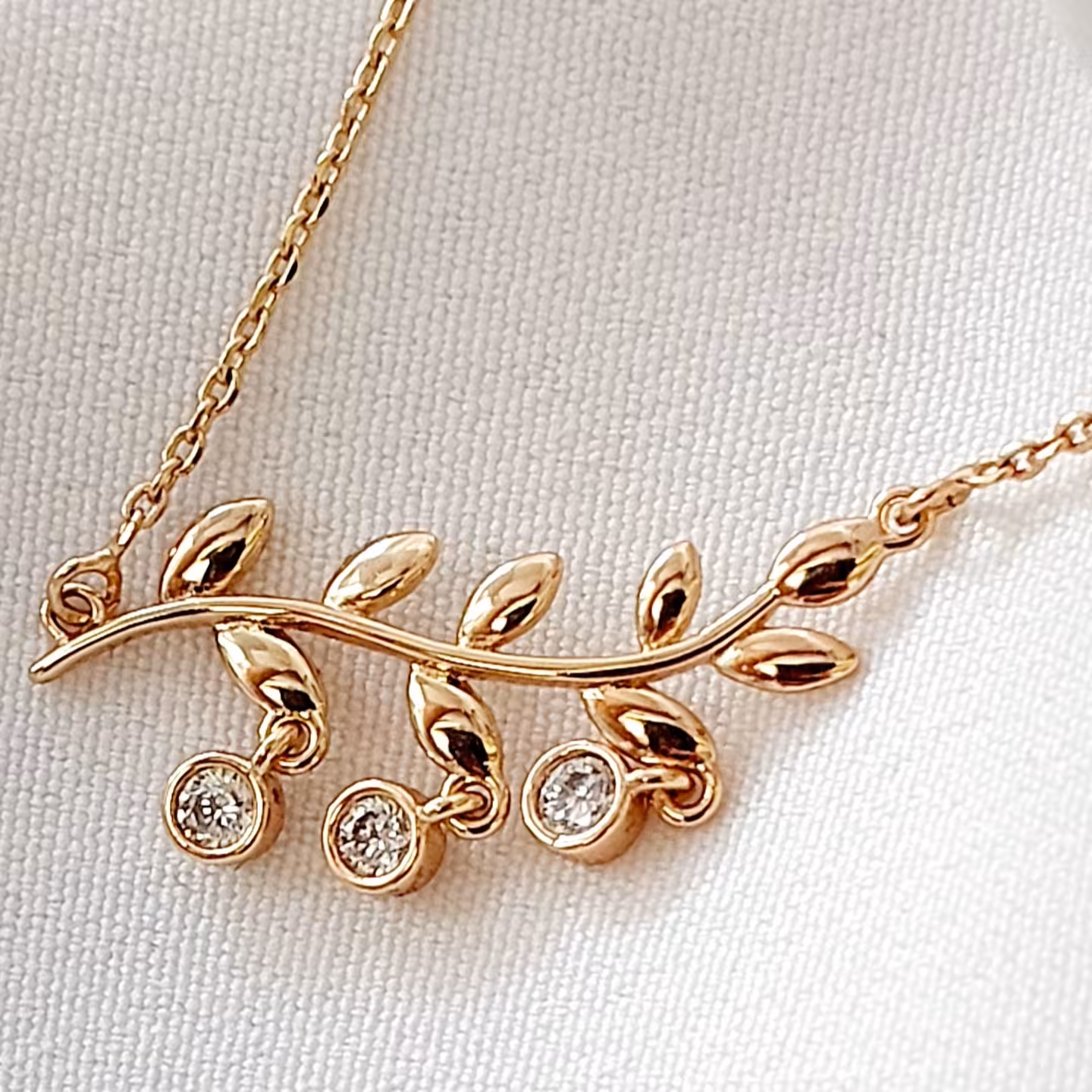 گردن آویز گندم