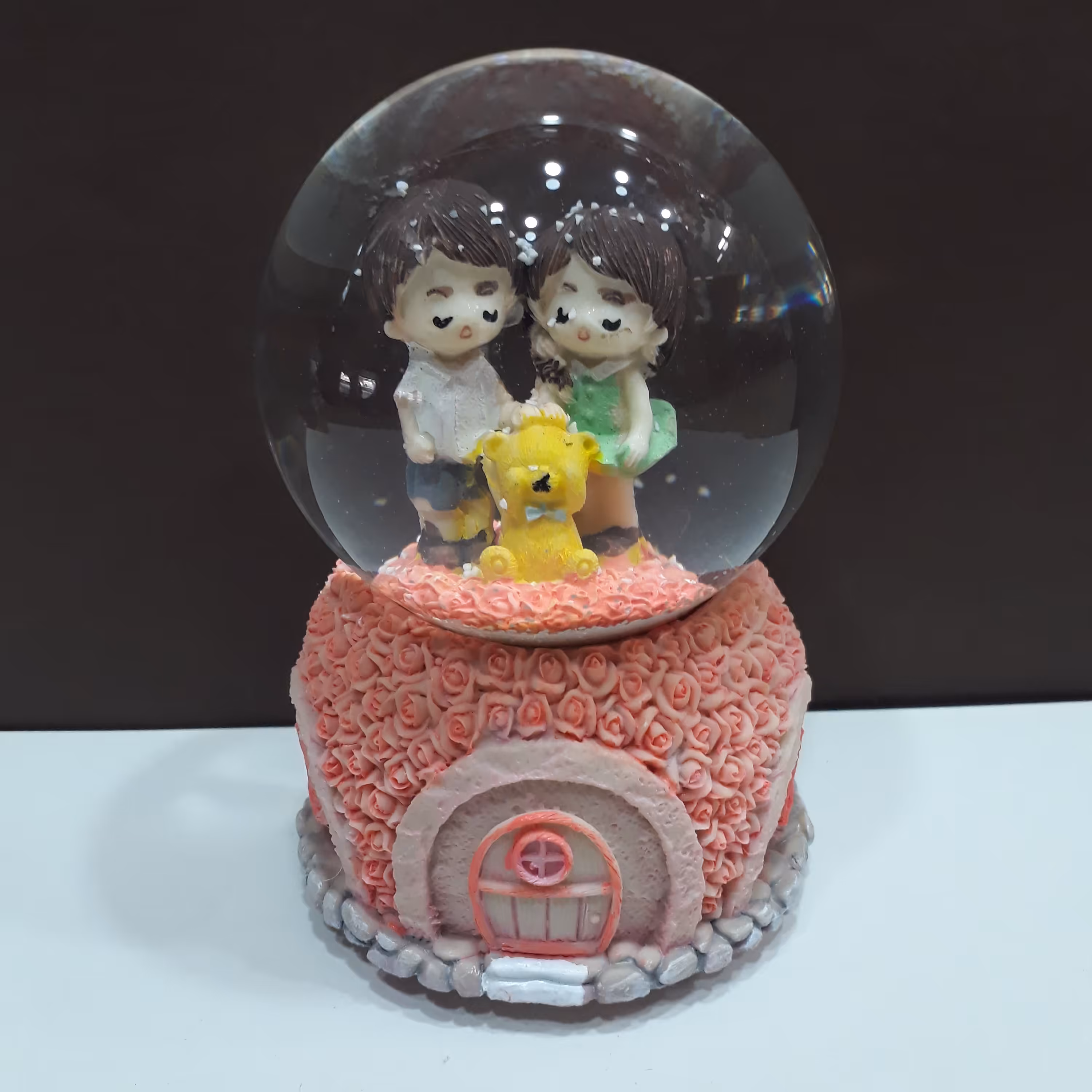 گوی موزیکال برفی