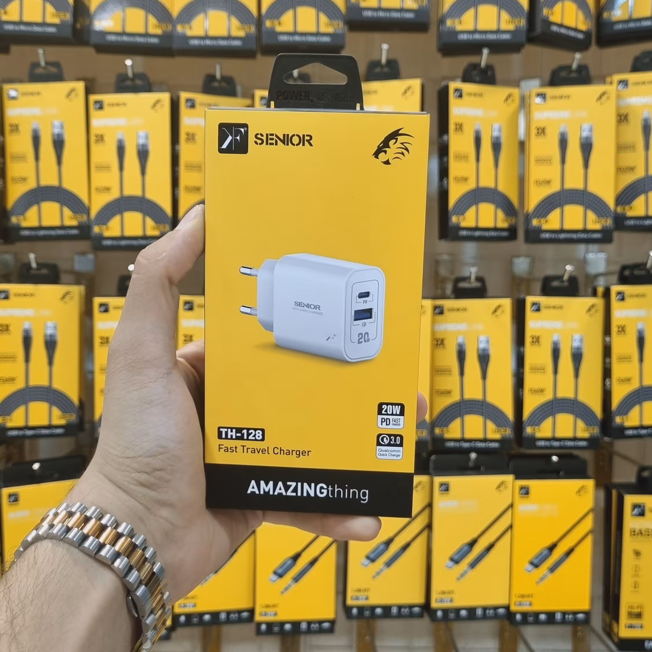 آداپتور 20 وات اورجینال برند کی اف سنیور با شش ماه گارانتی با دو پورت یو اس بی و تایپ سی