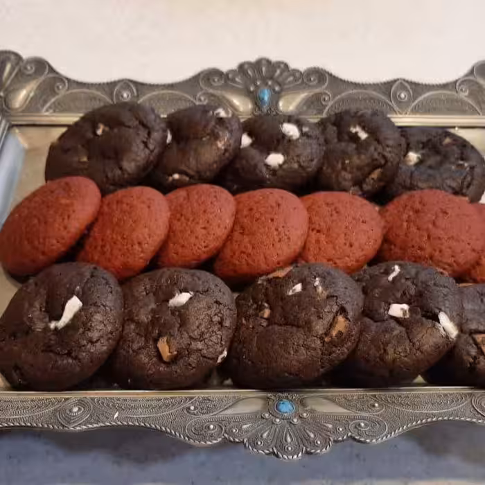 کوکی تریپل چاکلت پنیری بسیار خوش طعم با بهترین مواد اولیه مناسب کافی شاپ ها