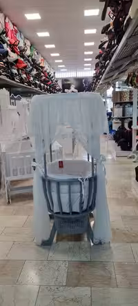 گهواره چوبی بیضی سقف دار دیوانکو Divanco