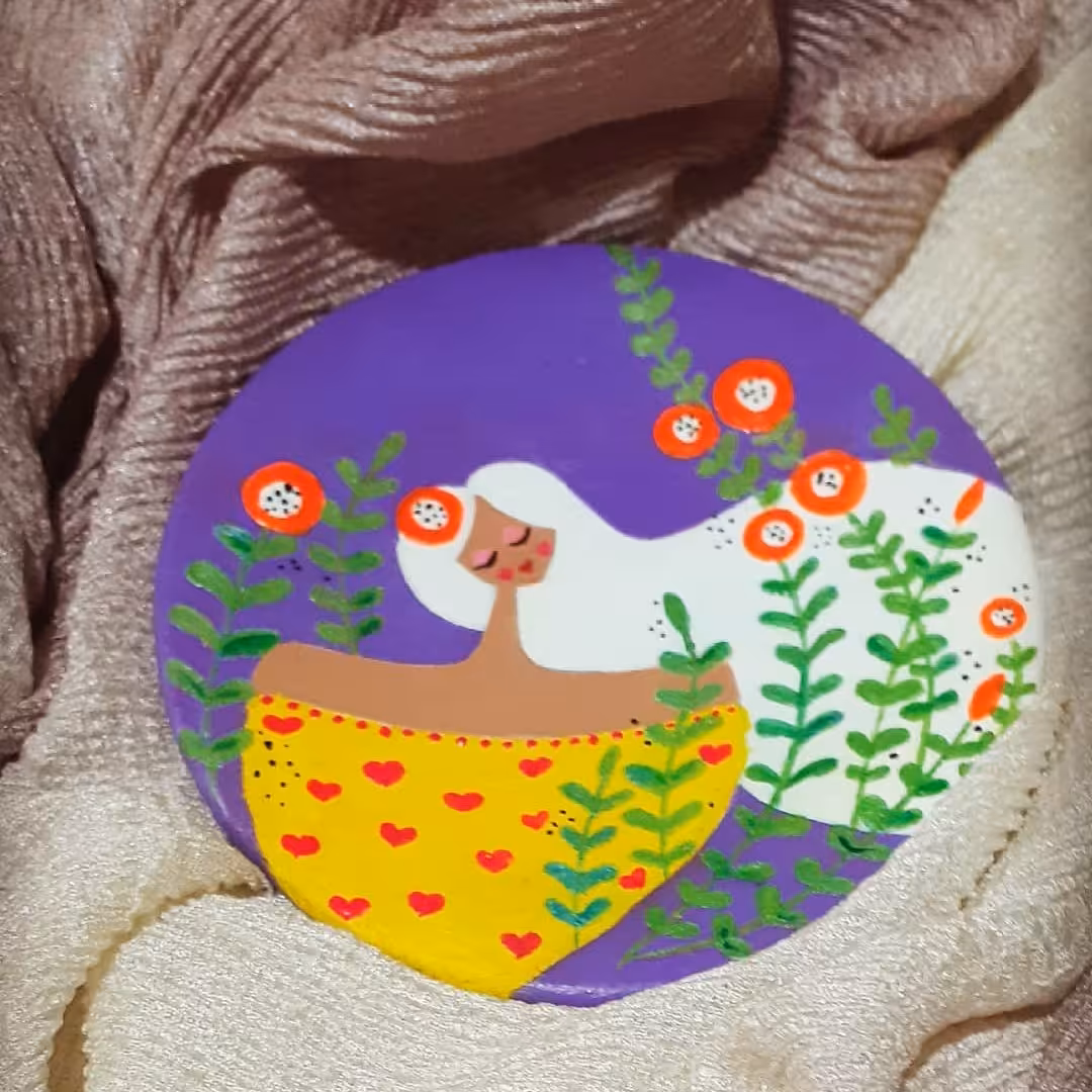 بشقاب دیواری طرح دختررویایی