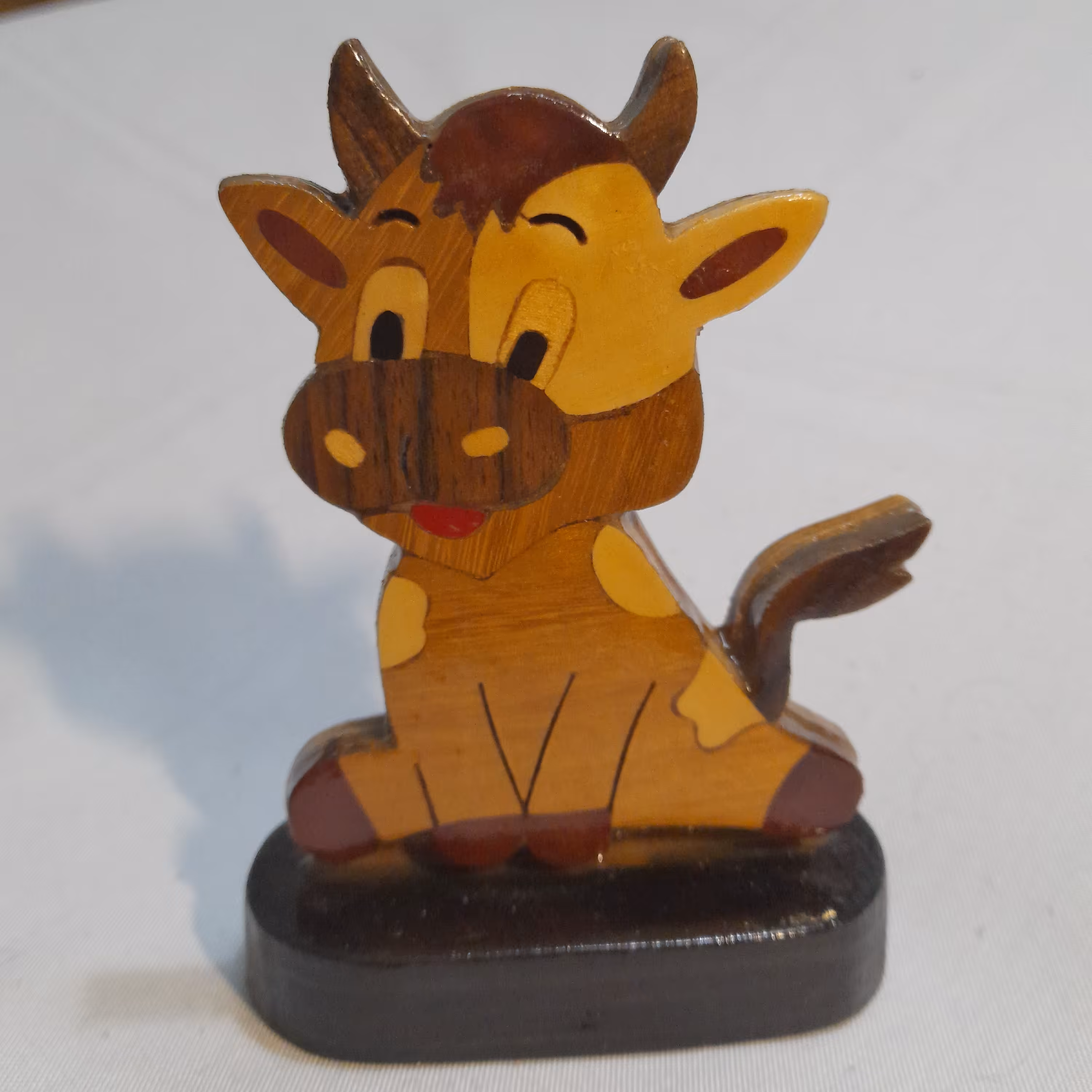 استند چوبی معرق کاری دکوری گاو شماره یک