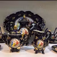 قهوه خوری سه دختر سورمه ای طرح پافیلی(مارک چک)پسکرایه