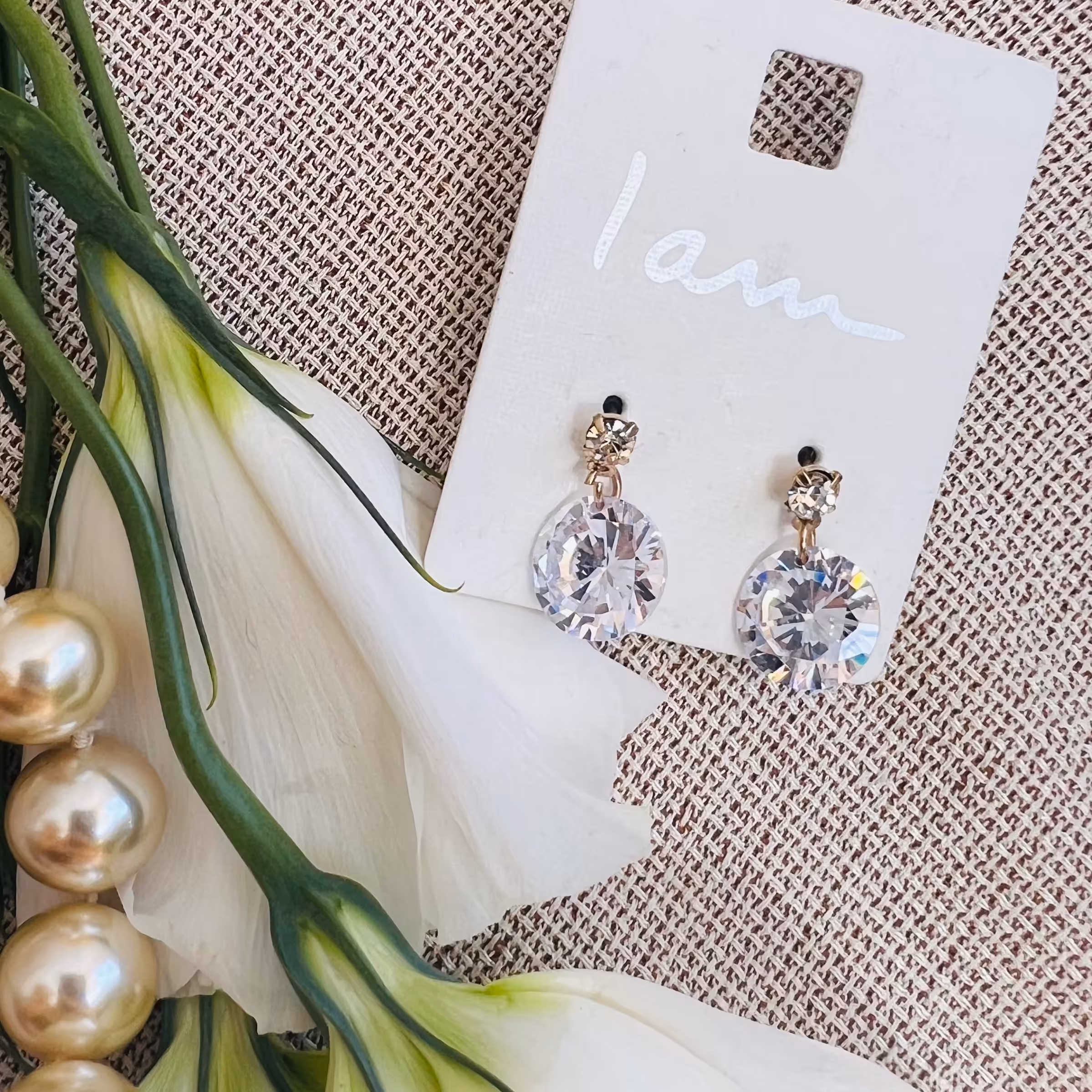 گوشواره نگین درشت زیرکنیا