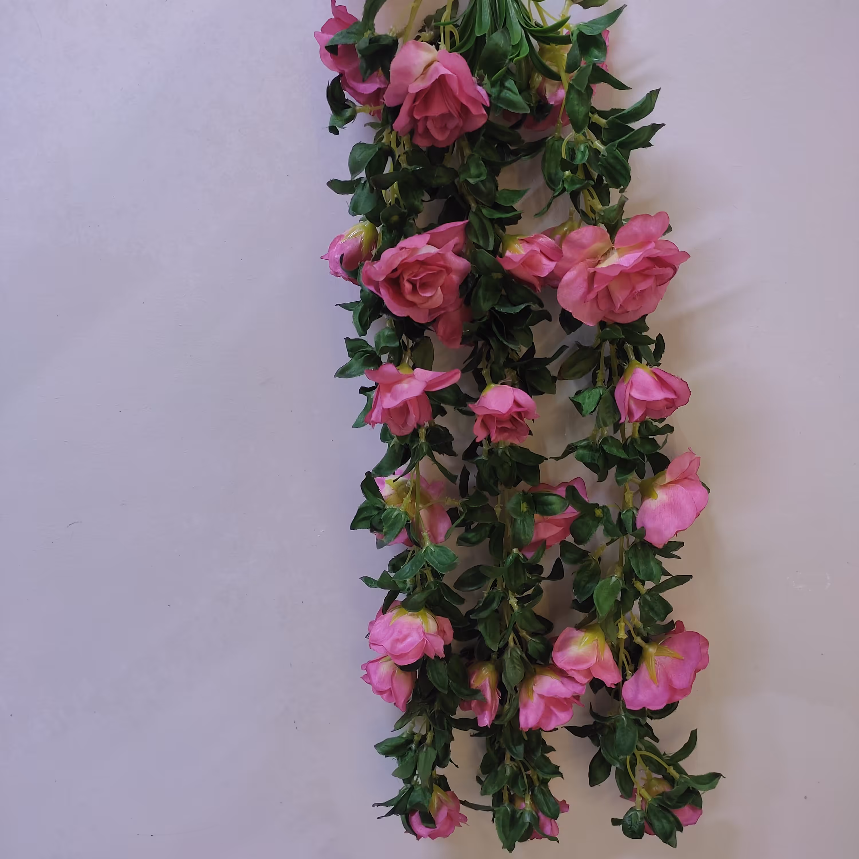 گل مصنوعی بوته آویز رز