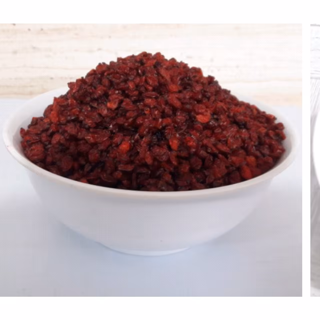 زرشک تازه قائنات 250 گرم