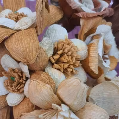 گل کاغذی تزئینی